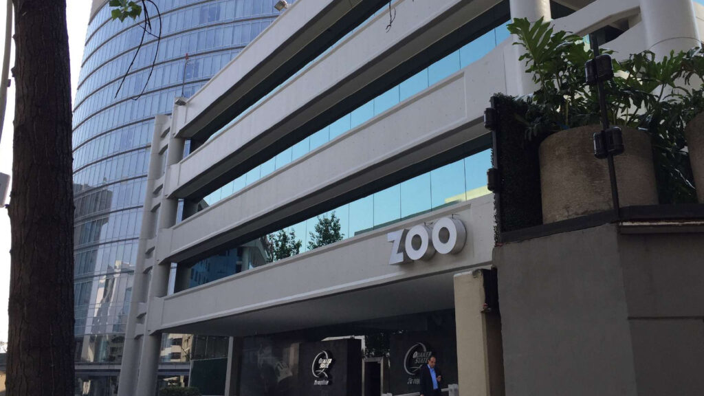 zoo